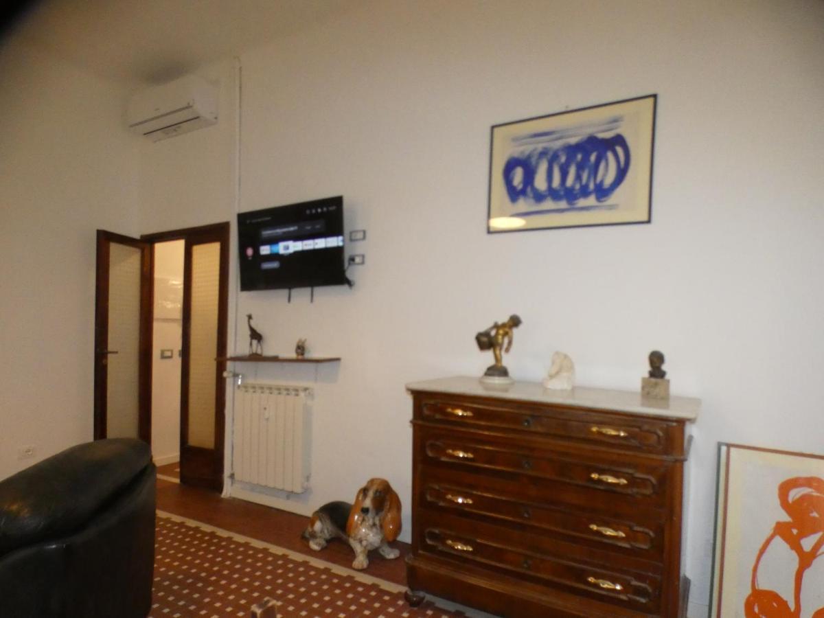 Ferienwohnung A La Gare La Spezia Exterior foto