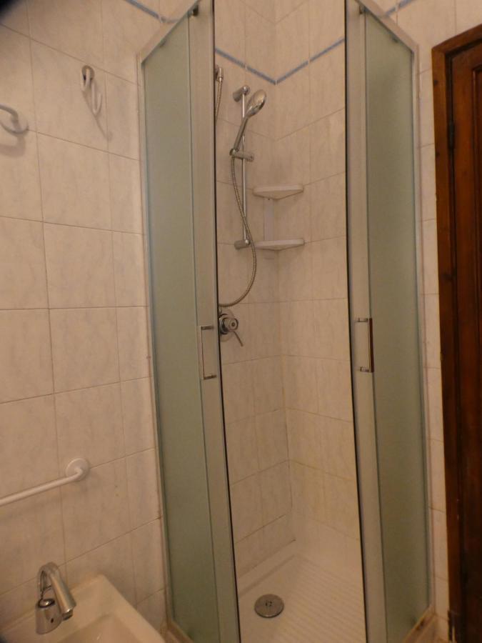 Ferienwohnung A La Gare La Spezia Exterior foto